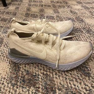 Nike Epic React Flyknit sneakers